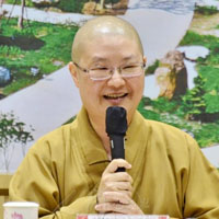 第八任住持-永嚴法師