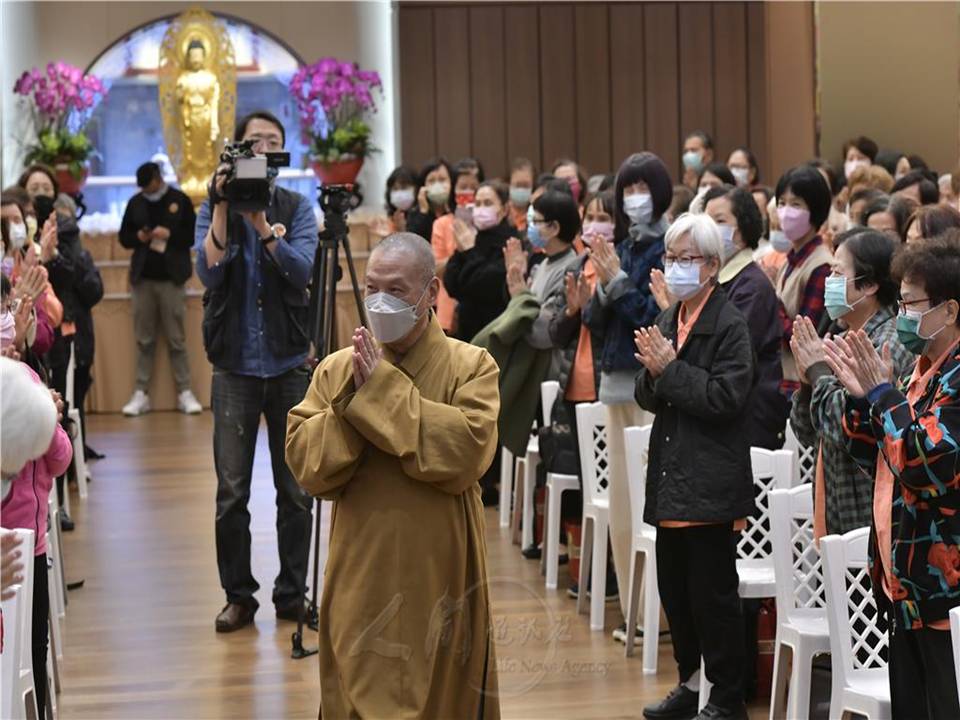 投影片2.JPG
