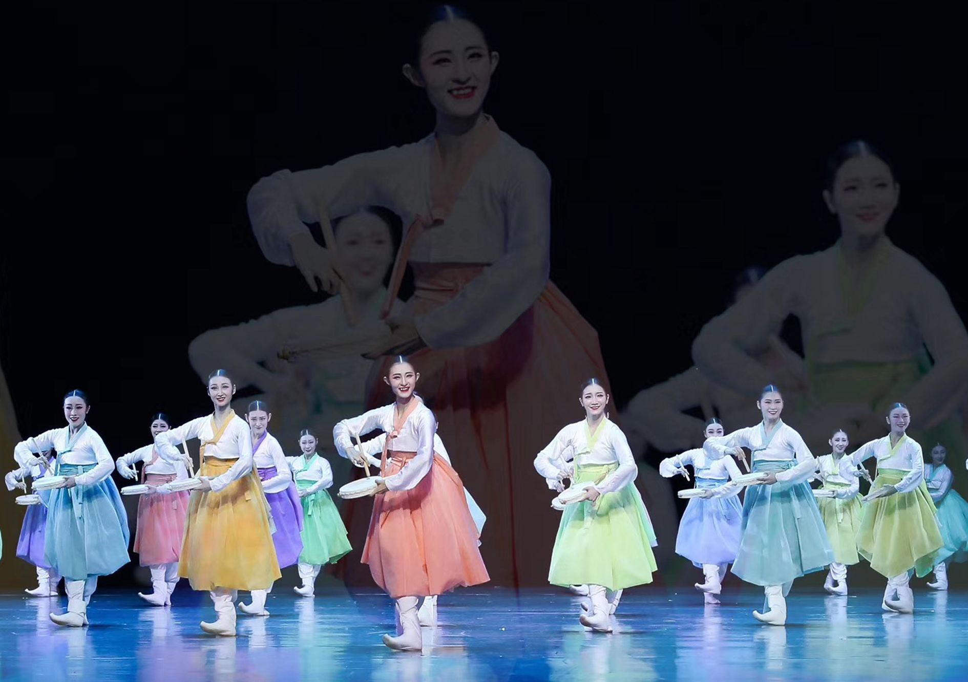 朝鮮舞01.jpg
