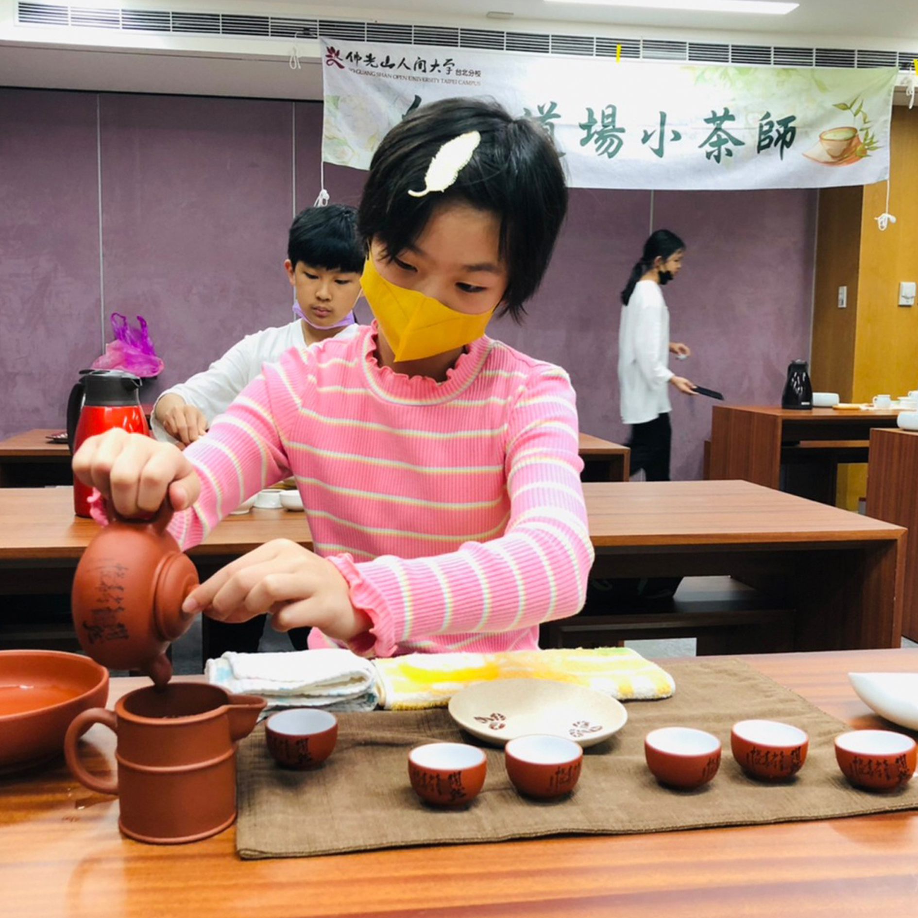 06 LINE_ALBUM_20230318 烏龍茶（清香_焙火茶）_230318_39_0.jpg