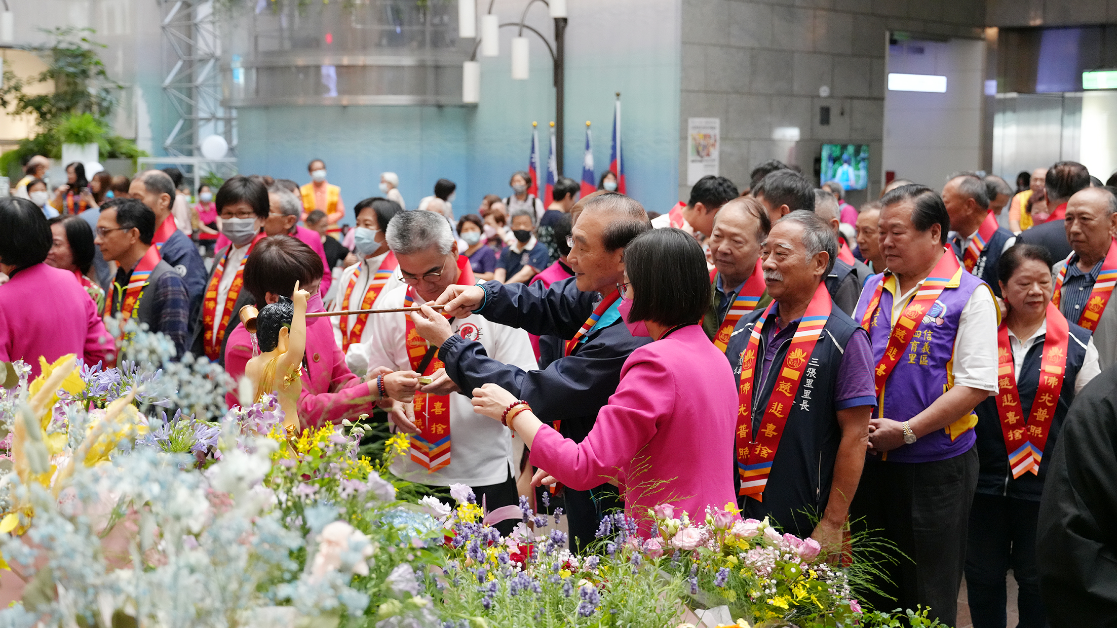 20240513市府浴佛 (9)_0.jpg