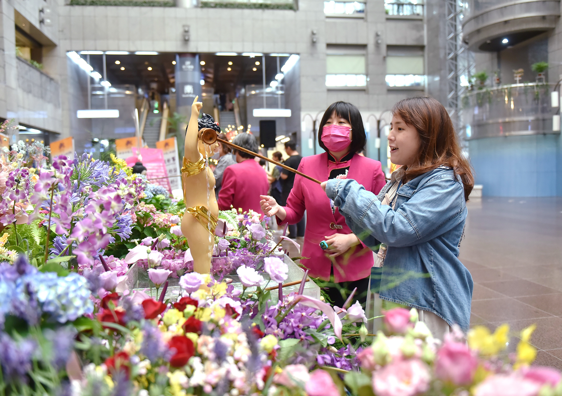 20240513市府浴佛 (23)_0.jpg