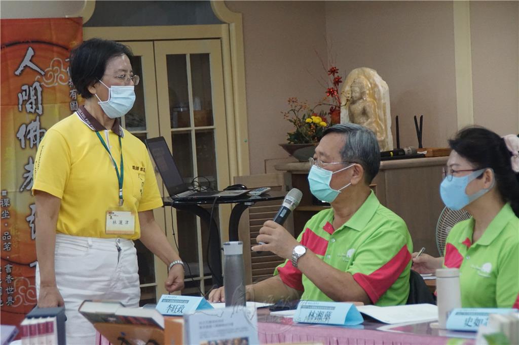 講師林灑津講解「成立讀書會組織步驟說明」.jpg