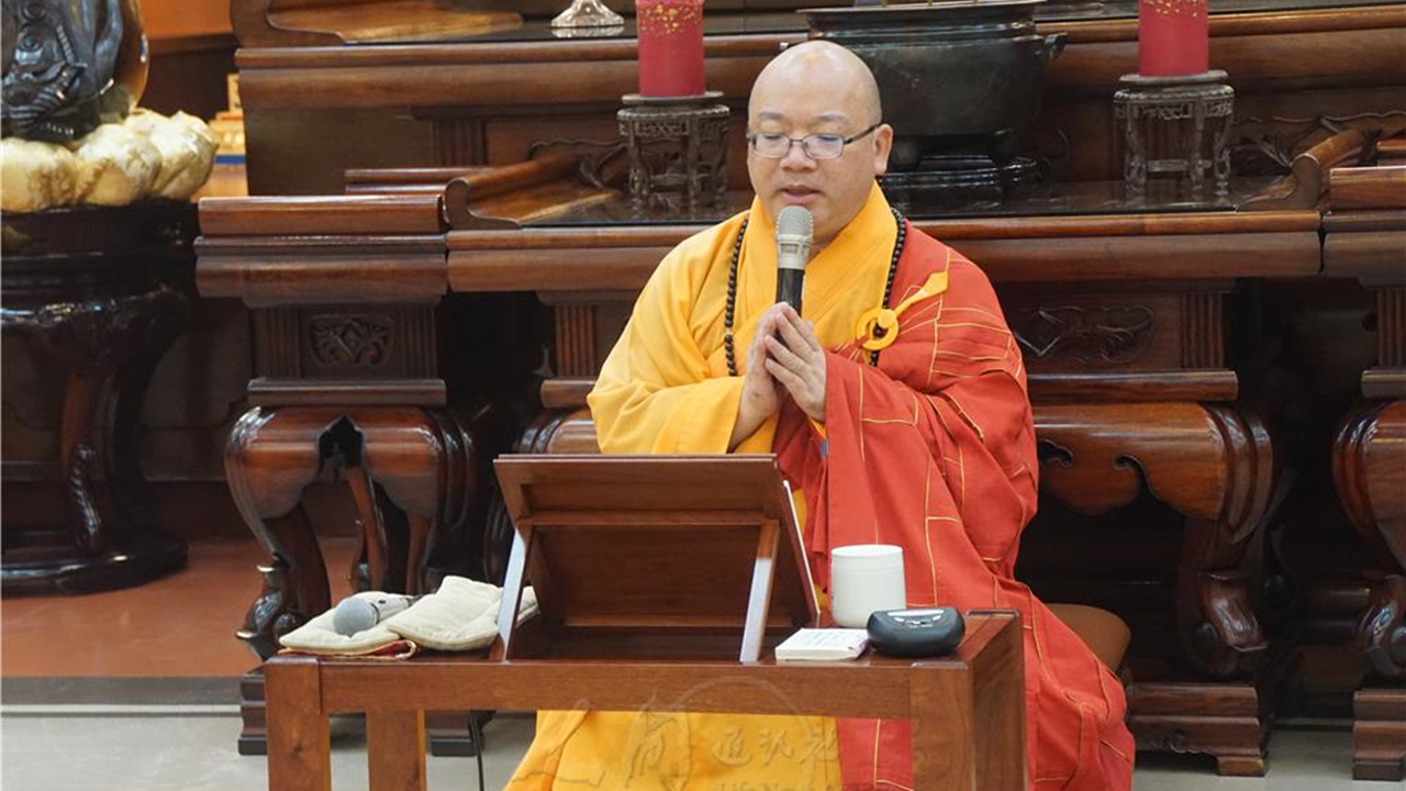 佛光山住持心保和尚，12月15日於普賢寺2021彌陀法會第八支香主法後，為眾開示.png