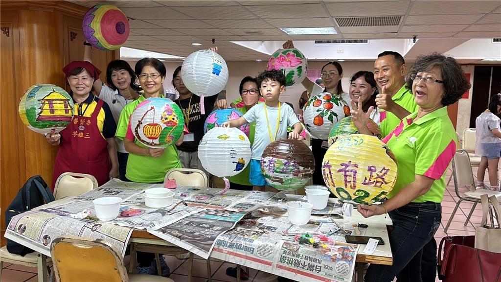 歡喜的展示作品。.jpg