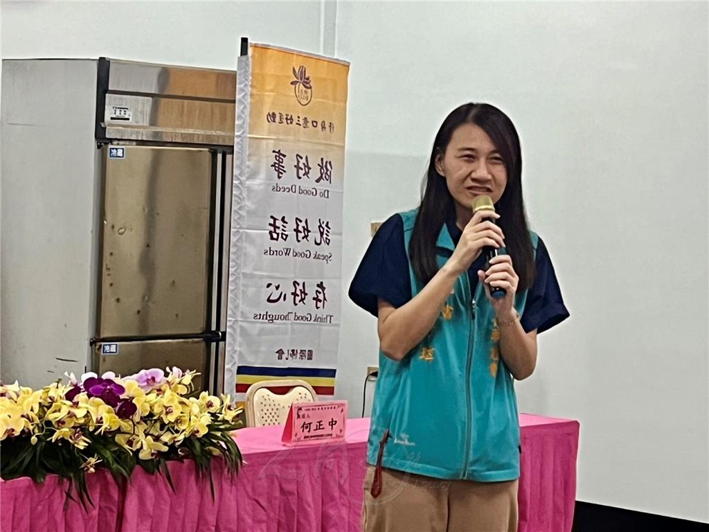 高雄市龍成里里長張芳瑋致詞。.jpg