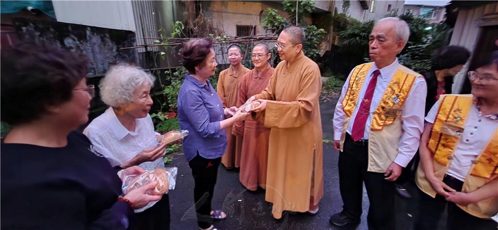 宜蘭地區強降雨致災　蘭陽別院馳援送暖