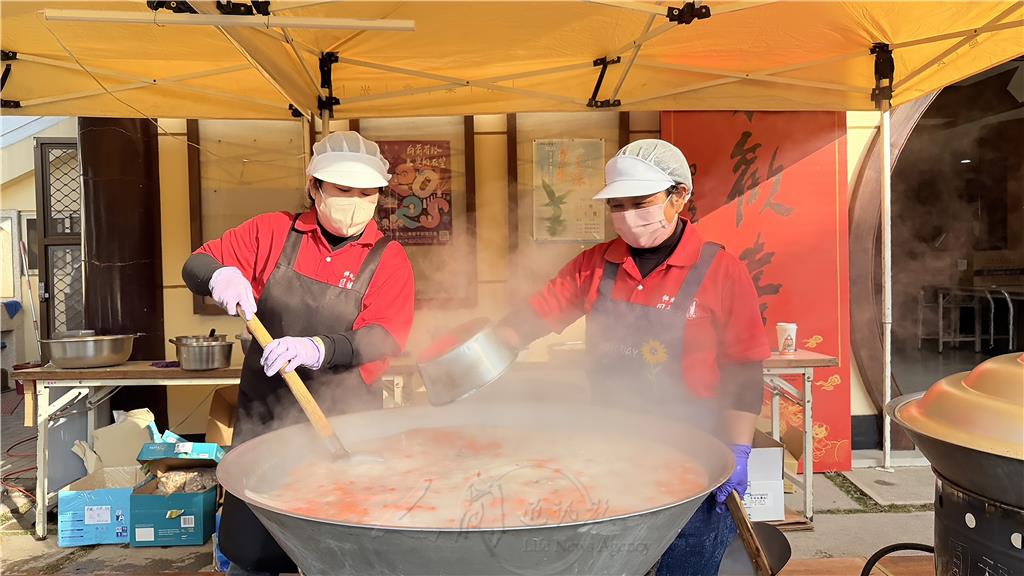 圓福寺臘八粥供眾　環保歡慶佛陀成道日