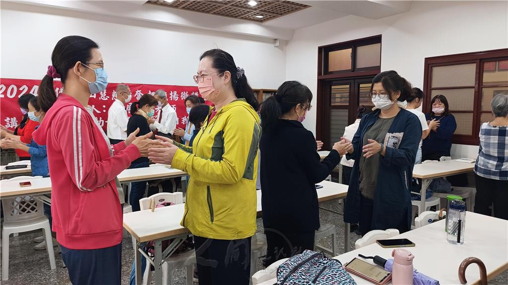 情緒是一輩子的修煉　諮商心理師胡展誥談「情緒流動」