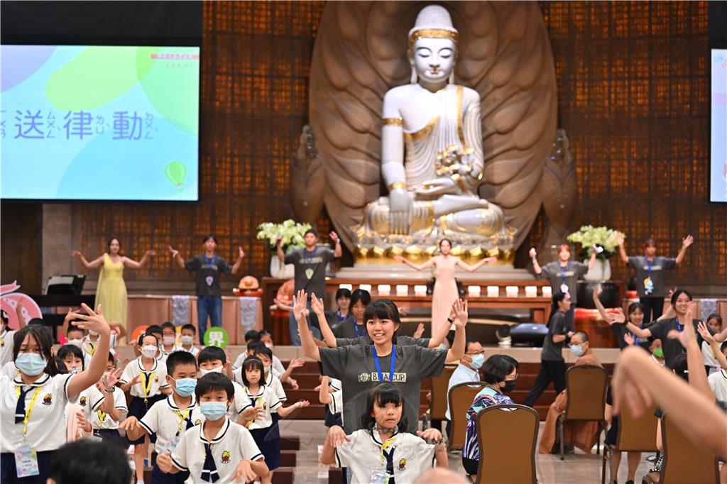 南屏兒童夏令營　青年隊輔心體驗