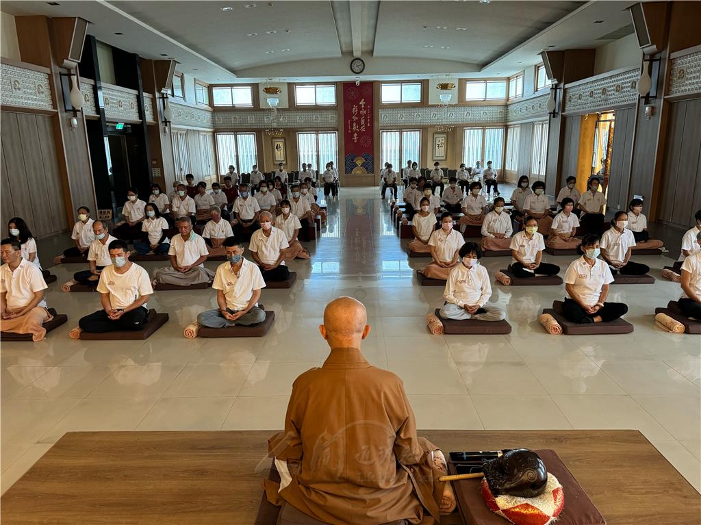 鳳山講堂精進修持一日禪　以戒定慧莊嚴身心
