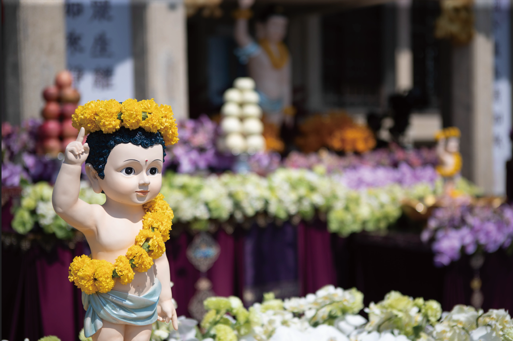 【佛誕母親雙慶同歡　三千人共聚旗山禪淨中心　浴佛祈願、蔬食共善、音樂傳情】