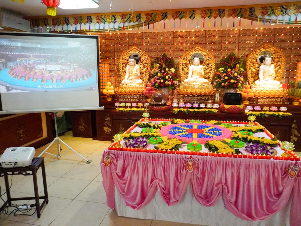 「2026年禪淨共修獻燈祈福法會」為世界和平點一盞明燈